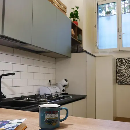 Vera Suite&apartment - Charming 3 Bedroom - 20min Walk From Colosseum *