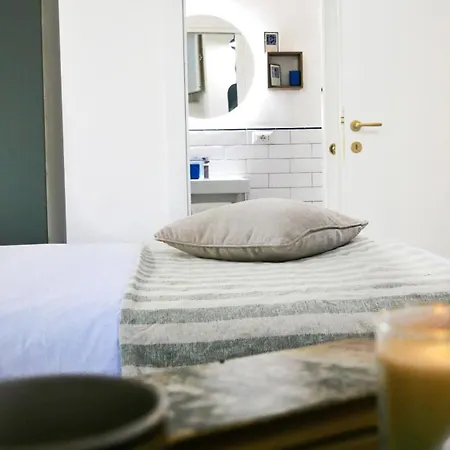 Appartement Vera Suite&apartment - Charming 3 Bedroom - 20min Walk From Colosseum